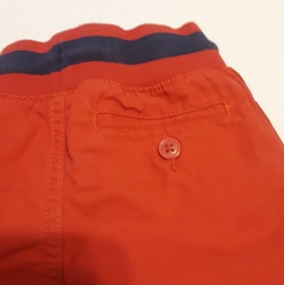 Gap kids red shorts size XS (4-5) regular - Picture 3 of 4